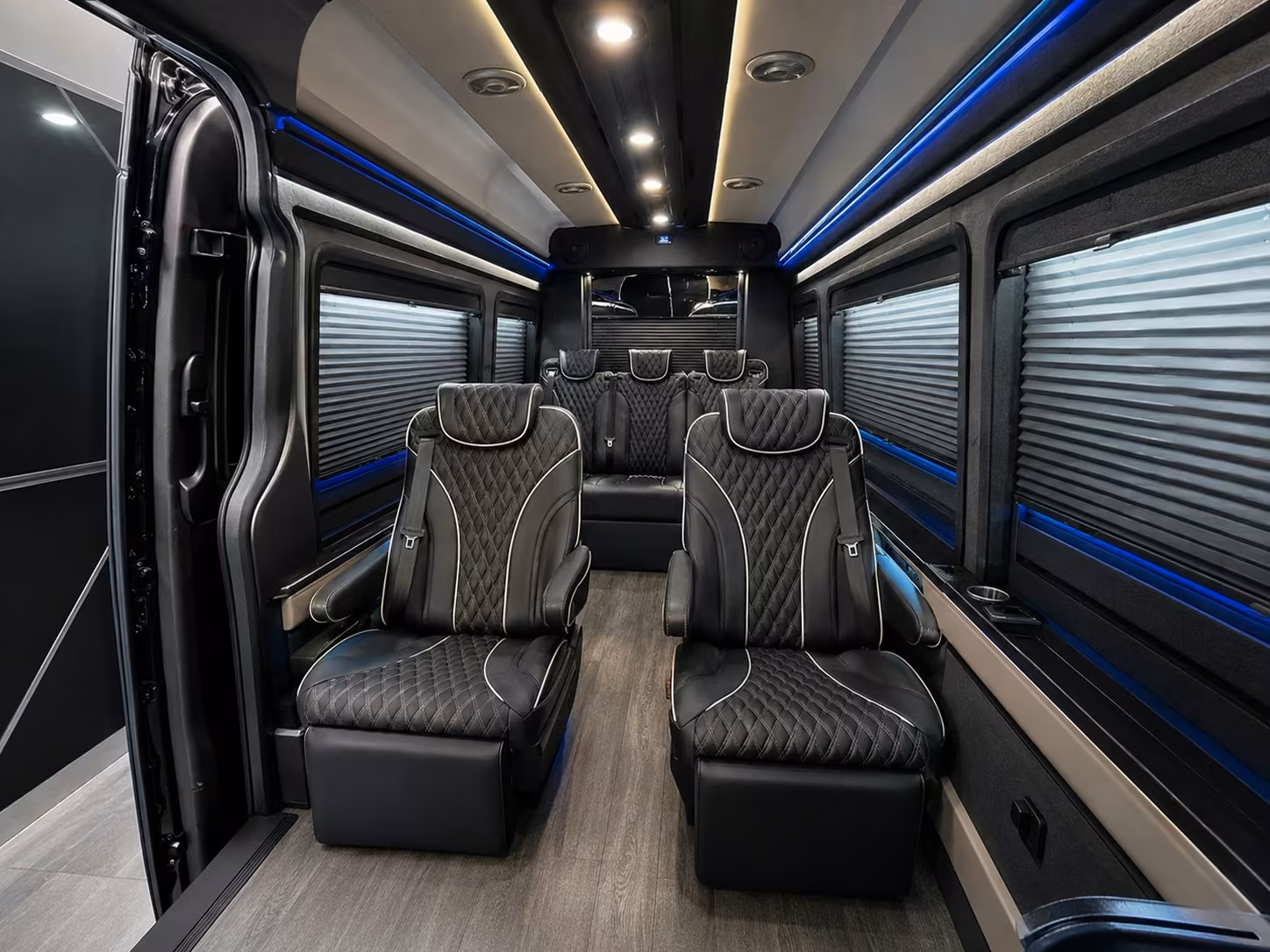 bryan shuttle buses for sports teams heading to the airport