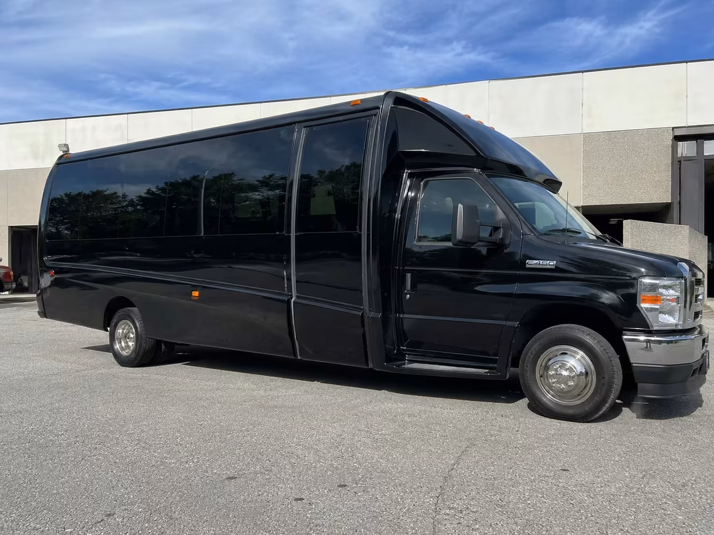minibus rentals for youth sports teams and tournaments in bryan