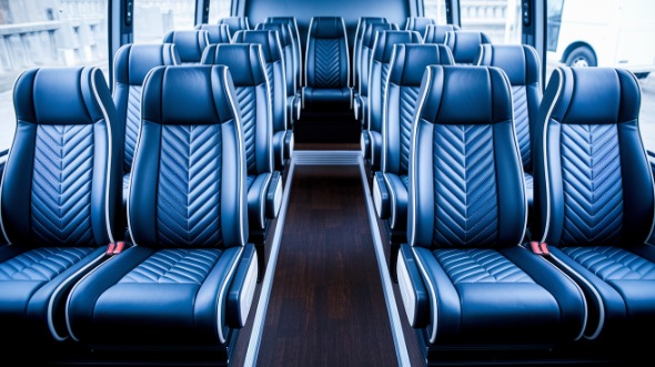 bryan 15 passenger minibus rental
